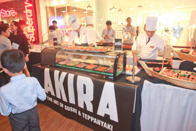 AKIRA-Shang East wing and SUMOSAM provided authentic & sumptuous sushi during The Eiga Sai Opening. The Eiga Sai Japanese Film Festival will screen films for free from July 4 to 13, 2014 at the Shang Cineplex, Shang Rila Plaza Mall. Photo by Jude Bautista